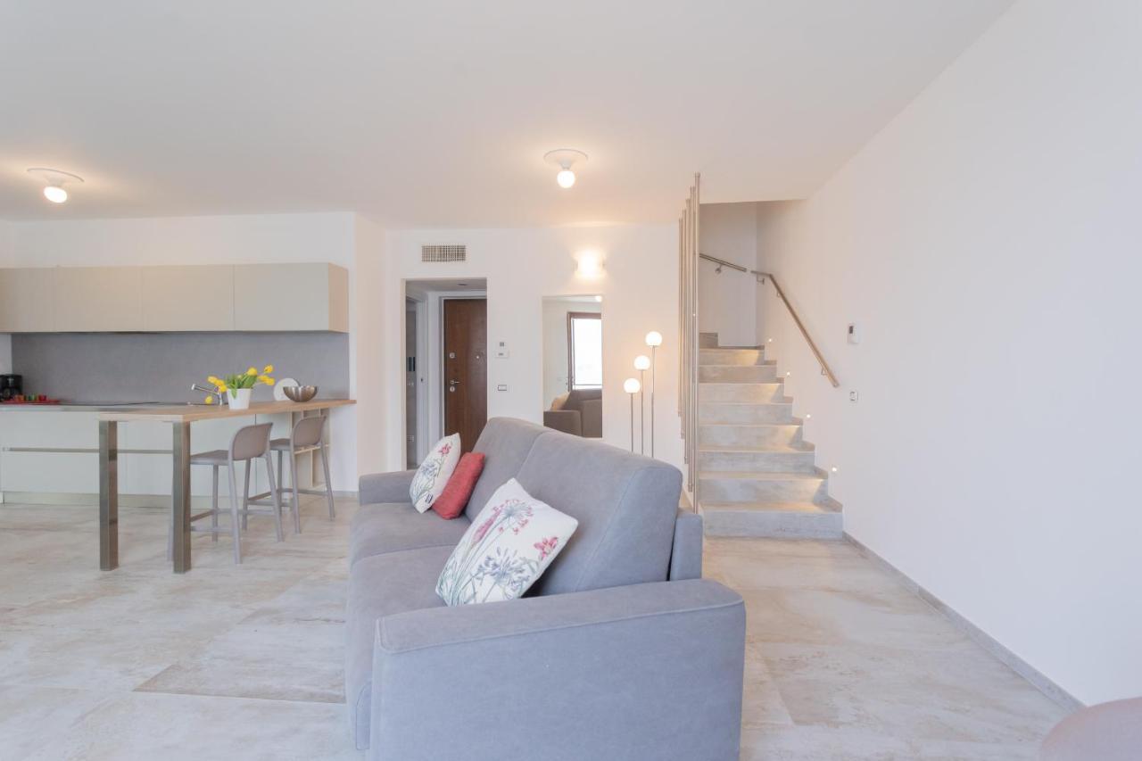 Dream Lake Apartments Lake View - Private Beach By Rent All Como Lezzeno Exteriör bild
