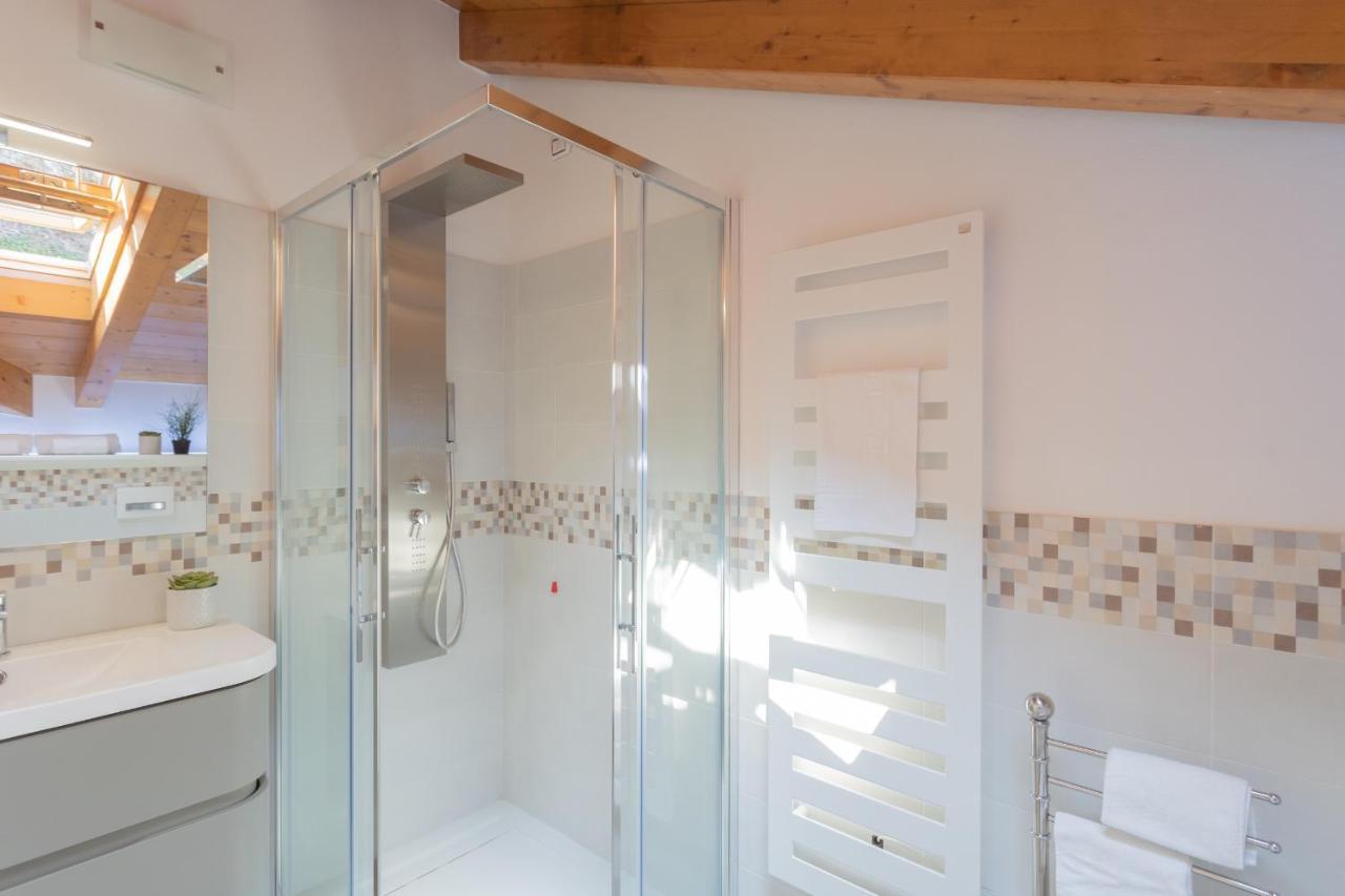Dream Lake Apartments Lake View - Private Beach By Rent All Como Lezzeno Exteriör bild